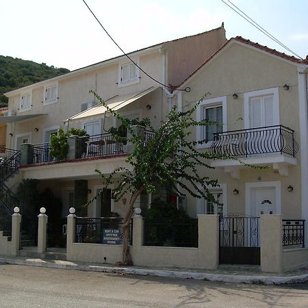 Starvillas Apartments And Studios Agia Efimia 外观 照片