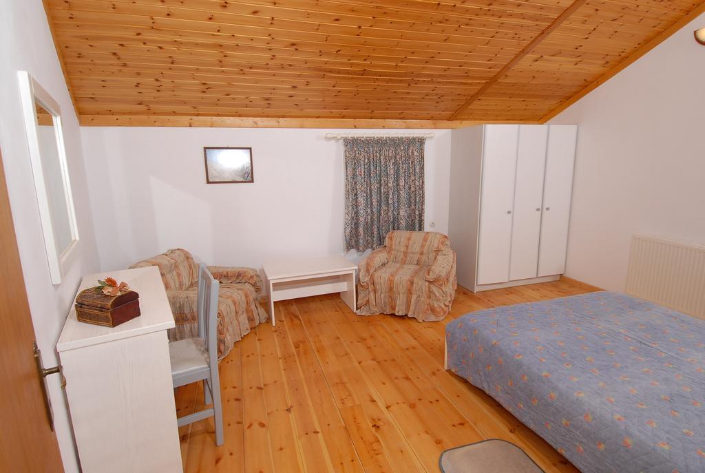 Starvillas Apartments And Studios Agia Efimia 外观 照片