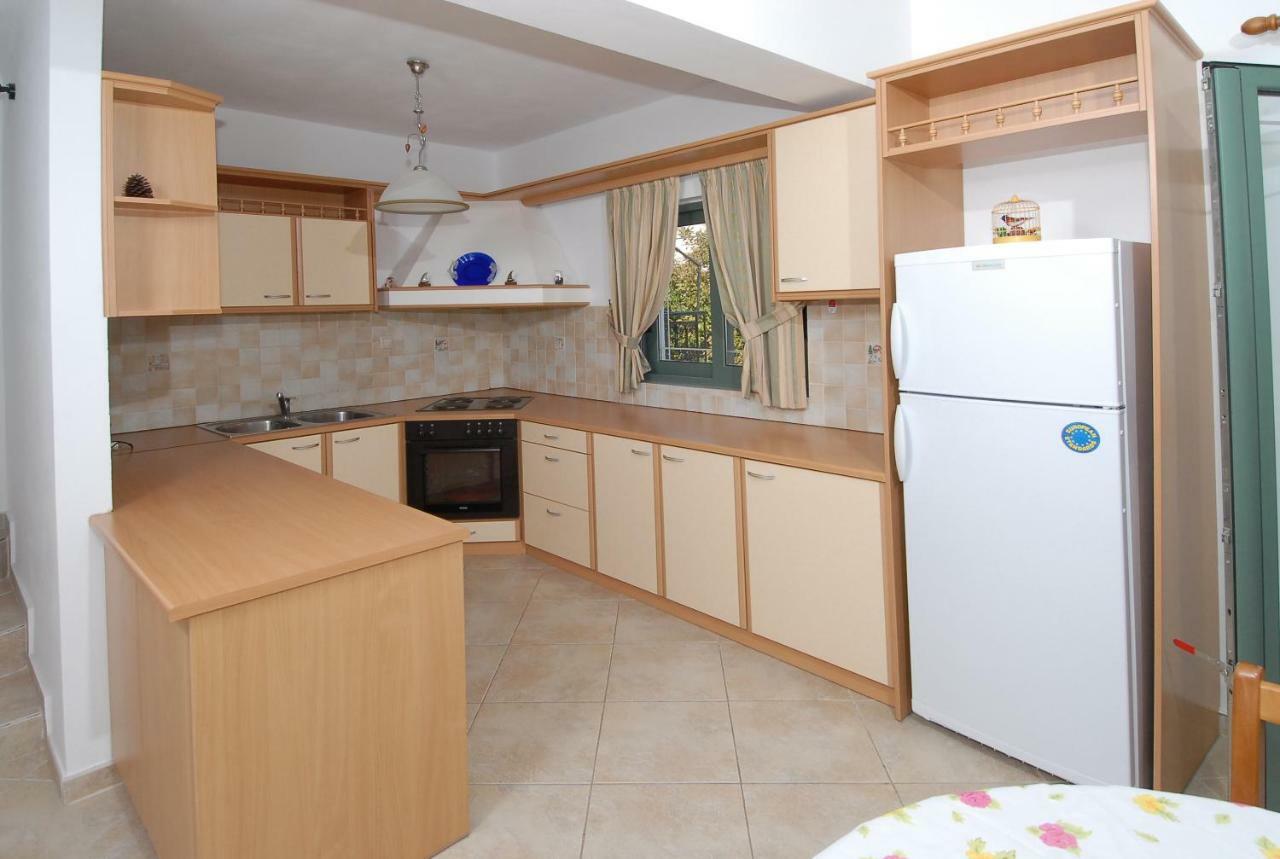 Starvillas Apartments And Studios Agia Efimia 外观 照片